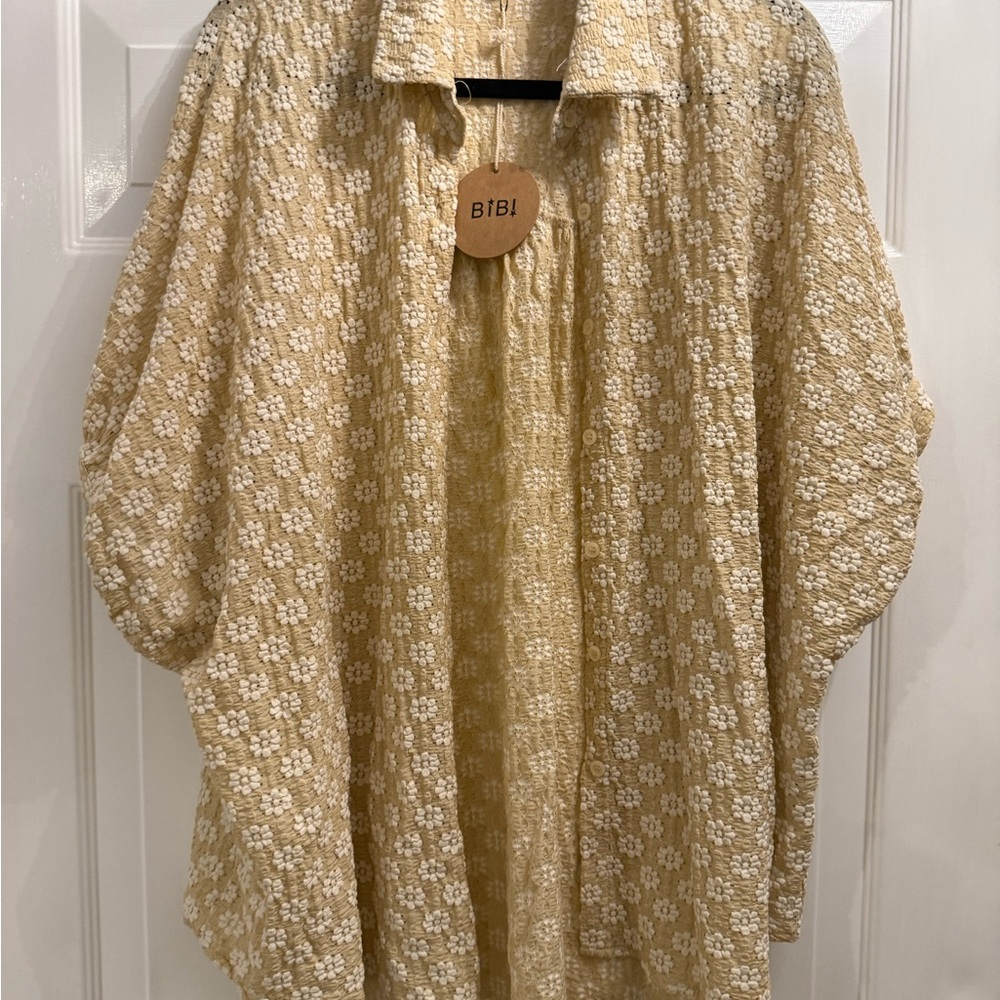 BIBI Women’s Beige Floral Dolman Sleeve Oversized Blouse Large NWT